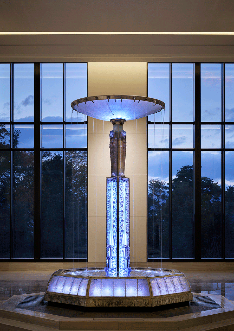 シャンゼリゼ・ショッピング・アーケイドの噴水｜コレクション｜飛驒